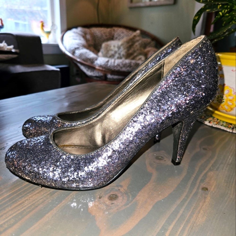 Fergalicious Sparkle Heels 8.5